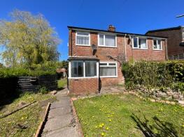 13, Lyne Edge Crescent, Dukinfield SK16 5HD
