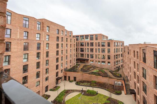 2 bed Apartment for sale Image 9