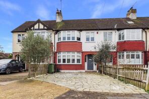 6, Dirdene Gardens, Epsom KT17 4AT