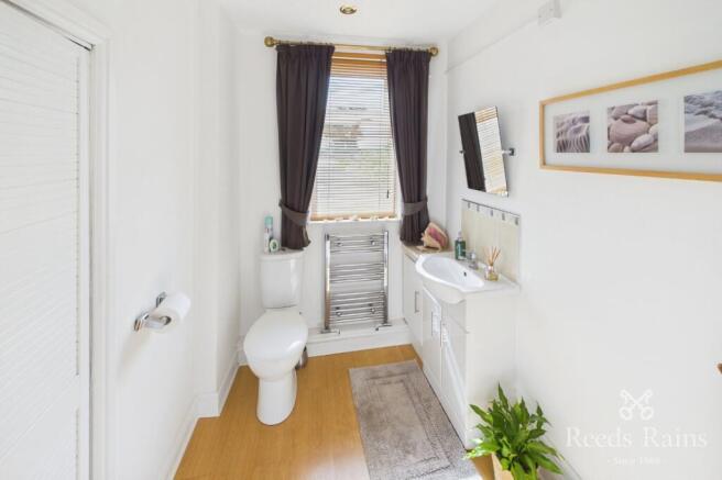 2 bed Semi-Detached for sale Image 7