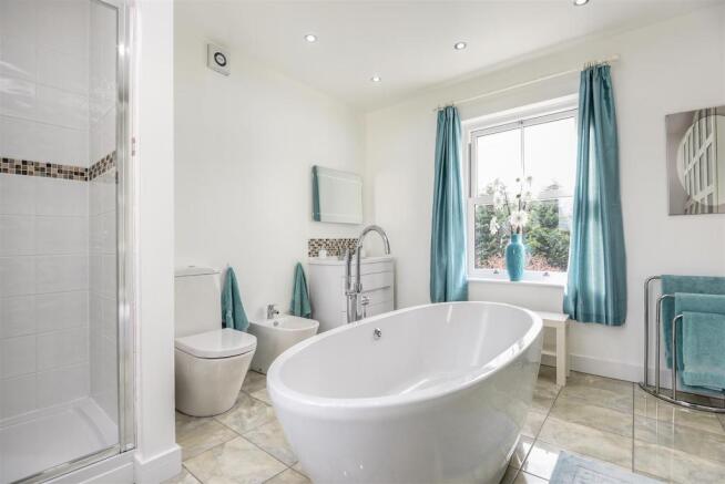 En Suite.JPG