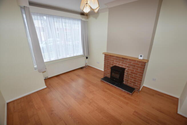 3 bed Semi-Detached to rent Image 7