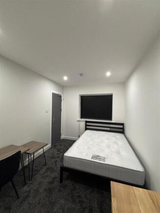 WhatsApp Image 2025-11-19 at 11.04.56_3a8bc9e3.jpg