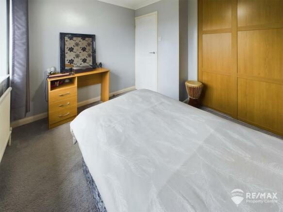 Bedroom 3 (2).jpg