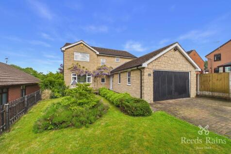 Woodland Walk, Chesterfield, Derbyshire, S40