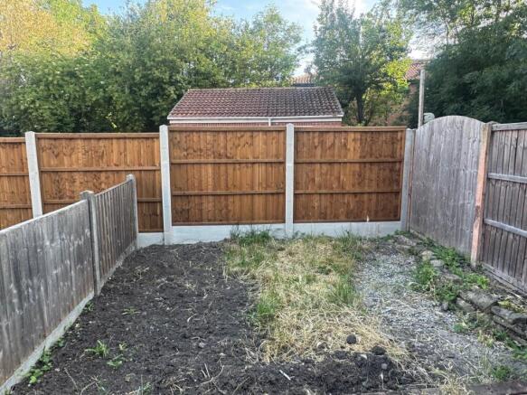 2 bed Terraced for sale Image 9