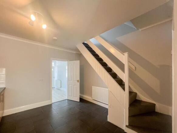 2 bed Terraced for sale Image 10