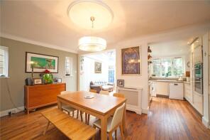 14, Palace Court Gardens, Hornsey, London N10 2LB