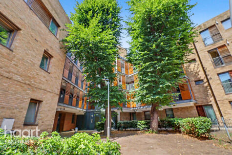 Oberon Court, London
