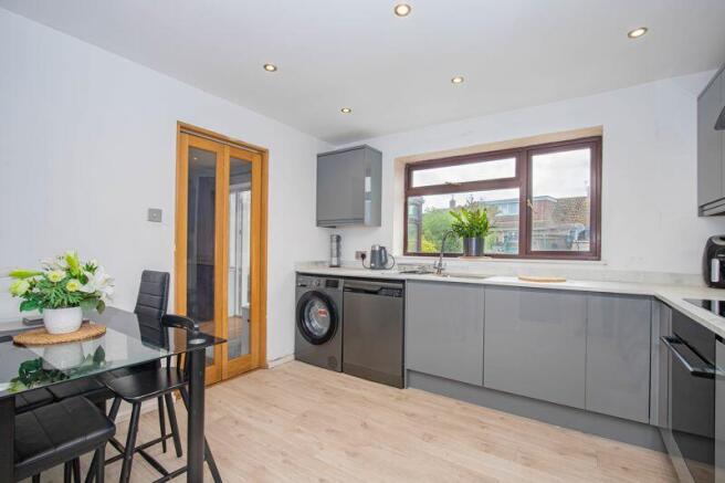 Kitchen 1