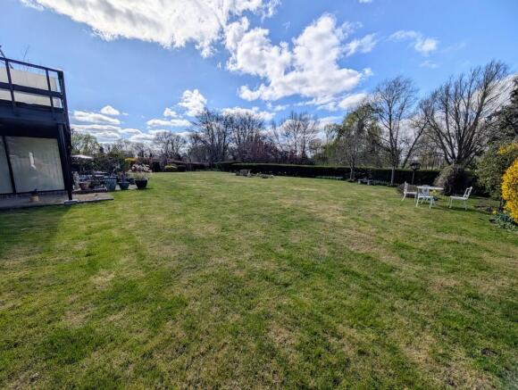 PXL_20250326_1148...