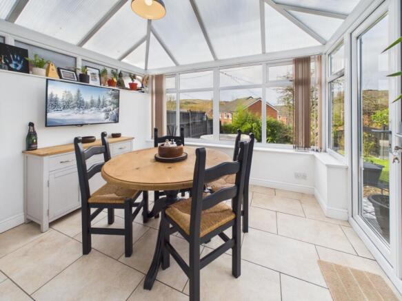 CAM02093G0-PR0078-STILL020