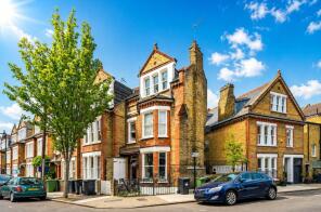 Flat 4, 31, Hemberton Road, London SW9 9LF