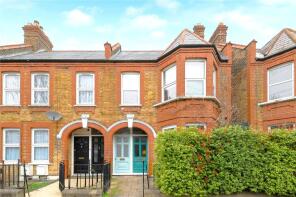 317, Brettenham Road, London E17 5AT