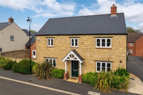 Roberts Road, Silverstone, Towcester, Northamptonshire, NN12