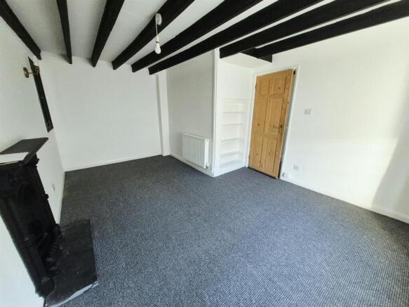 53P Living Room 2.jpeg