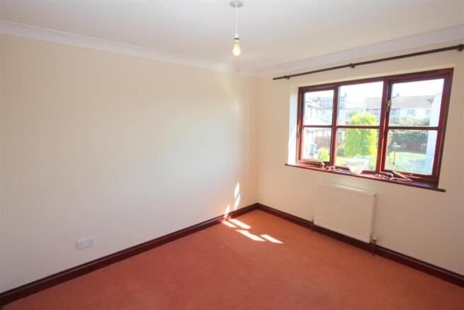 18 Sycamore Gardens Bedroom 2