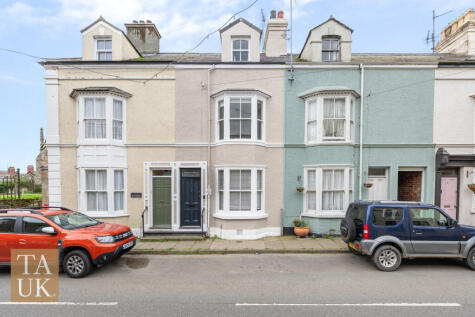 Plas Coch Terrace, Beaumaris, LL58