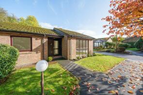 1, Abbey Close, Cranleigh GU6 8TP