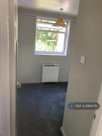 2nd Bedroom With Storage Heater