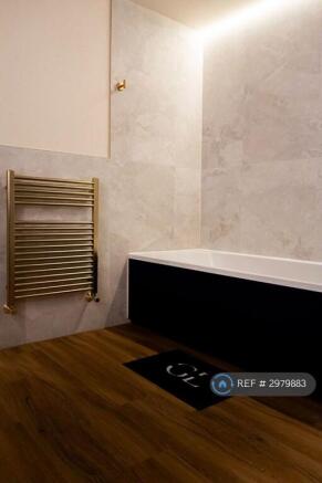 1 bed House Share to rent Image 5