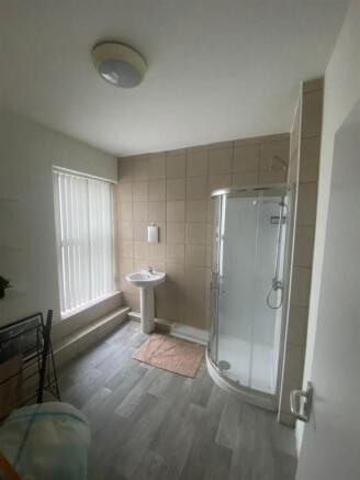 Bathroom .jpeg