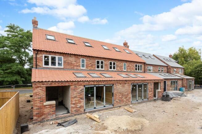 3 bed House for sale Image 10