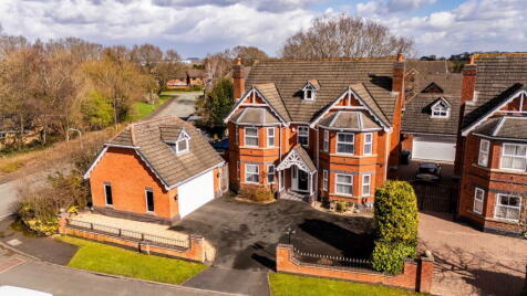 Wallace Court, Cheslyn Hay, Walsall, WS6 7PG