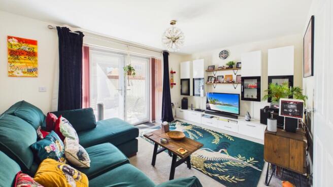 2 bed Semi-Detached for sale Image 4