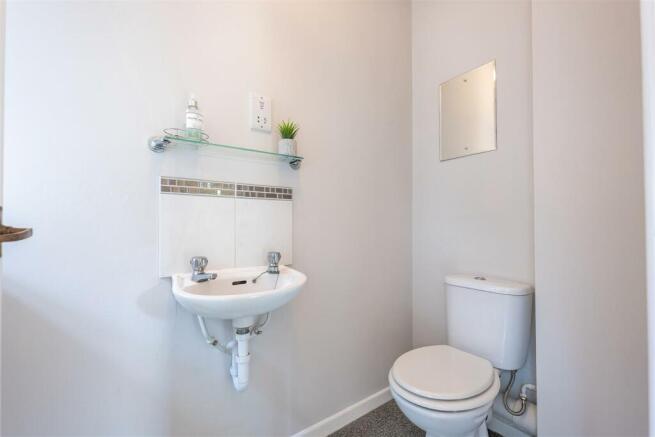 30 Longdale Lane-01.jpg