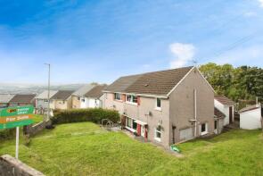 32, Winslade Avenue, Tonyrefail CF39 8NP