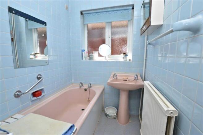 Photo 12