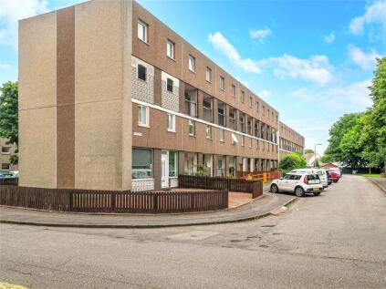 Millford Drive, Linwood, Paisley, Renfrewshire, PA3