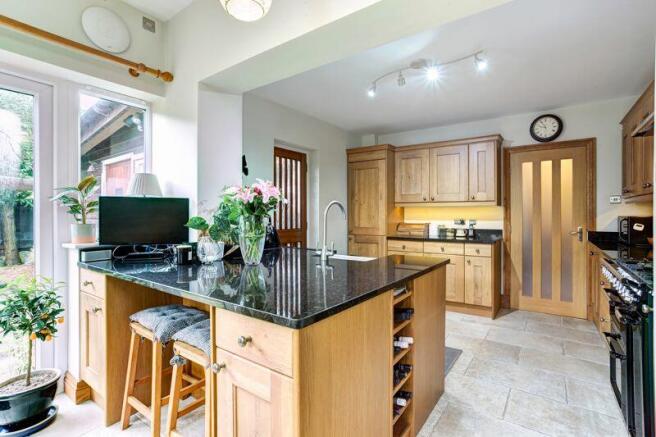 KITCHEN AREA