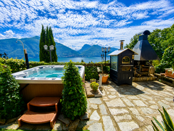 jakuzzi
