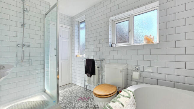 3 bed Semi-Detached for sale Image 5