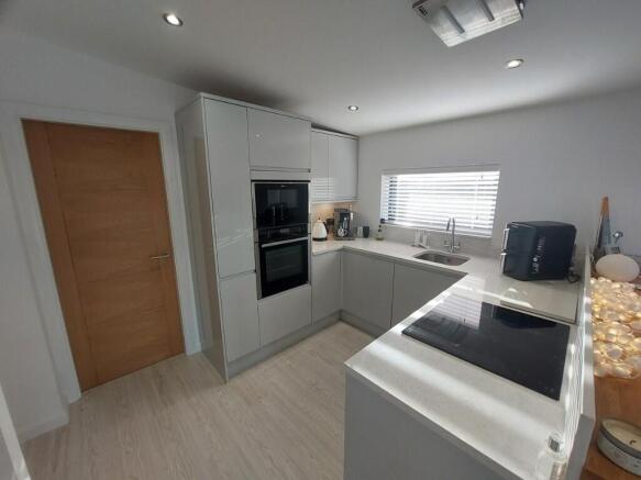 2 bed Lodge for sale Image 7