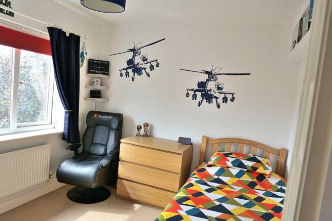 Photo 10