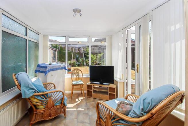 3 bed Semi-Detached Bungalow for sale Image 5
