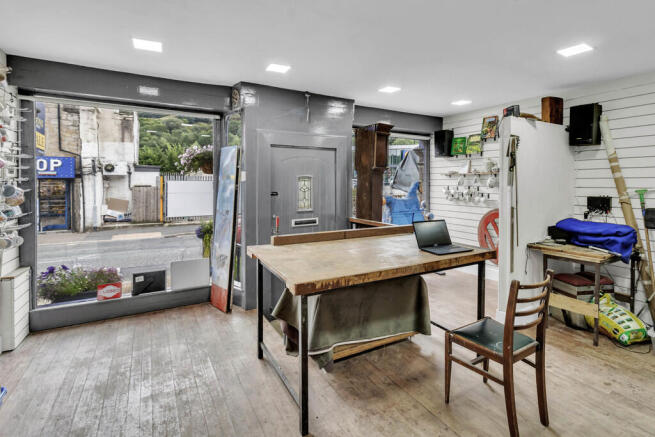 2 bed Terraced for sale Image 10