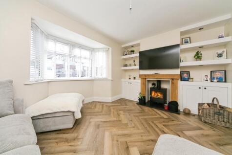 Maes Y Coed Avenue, Old Colwyn, Colwyn Bay, Conwy, LL29