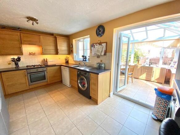 Kitchen / Dining Room