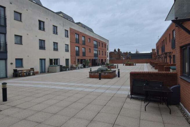9 Courtyard.JPG