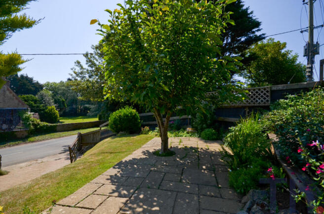 Front Garden.JPG