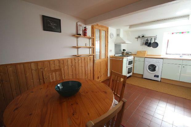 Flat Kitchen 2