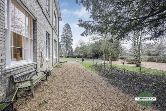 Broomfield Place, 189 Main Rd -034.jpg