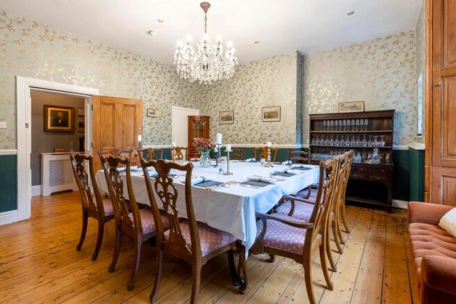 6 bed Country House for sale Image 8