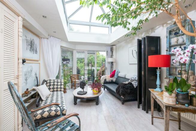 LE 57 Priory Street BN7 1HJ-21.jpg