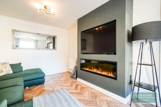 4 bed Detached for sale Image 6