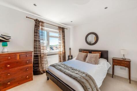Station Parade, Belmont, Harrow, HA3